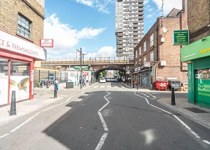 Bright & Modern 2-Bed Apartment In Vibrant East London